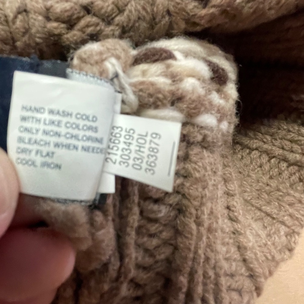 Vintage Y2K Gap 100% Lambswool Graphic Nordic‎ Sweater Print w/Pom - Picture 6 of 6